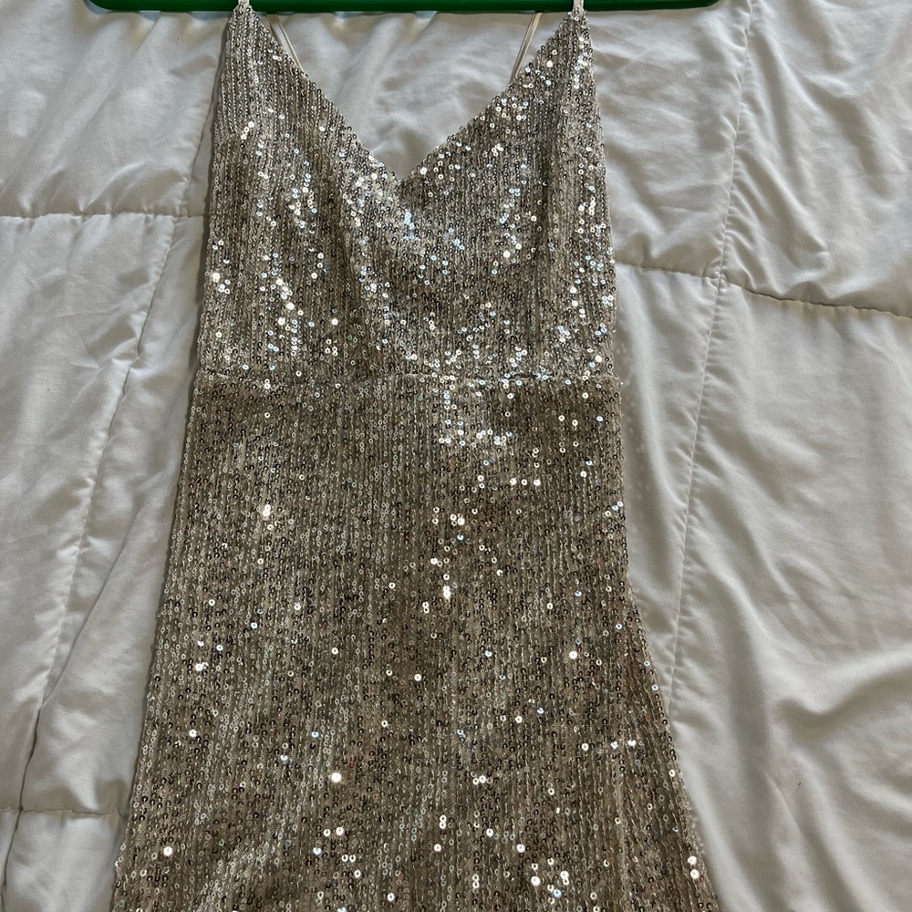 Lulu’s homecoming dress